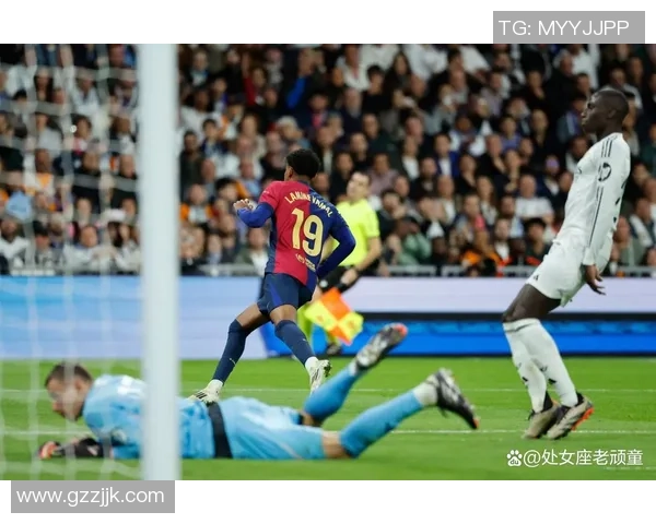 巴萨与皇马在2017年8月14日的经典对决回顾与精彩瞬间分析 巴萨与皇马在2017年8月14日的经典对决回顾与精彩瞬间分析